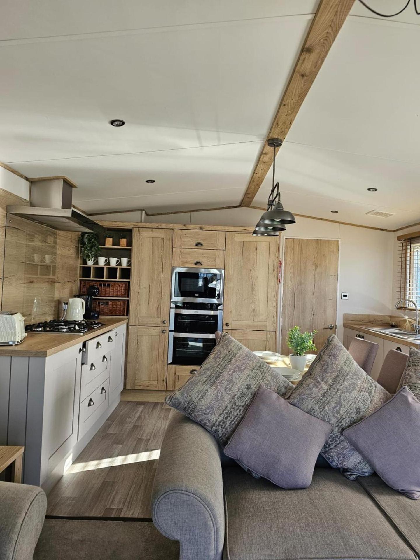 Premium 2 Bedroom Caravan With Free Wifi Hunstanton Exterior photo